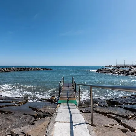 호텔 Bellevue Et Mediterranee