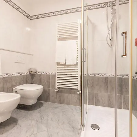 Bellevue Et Mediterranee 4* 디아노마리나