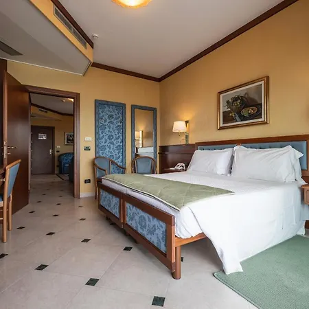 Bellevue Et Mediterranee