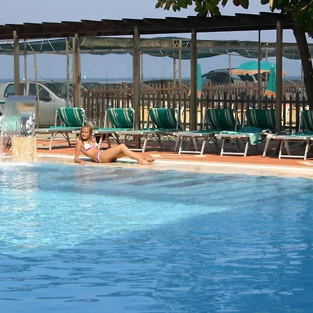 Bellevue Et Mediterranee 호텔