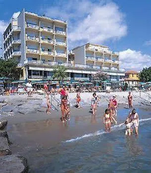 Bellevue Et Mediterranee Hotel