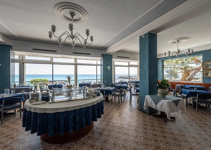 Bellevue Et Mediterranee