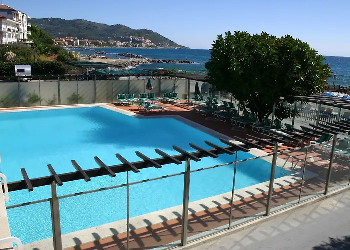 Bellevue Et Mediterranee Hotel