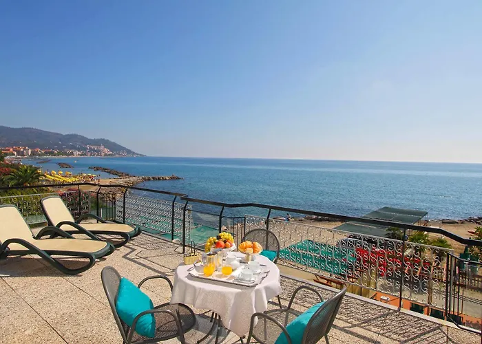 Hotel Bellevue Et Mediterranee