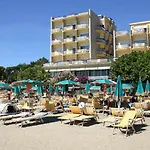 Hotel Bellevue Et Mediterranée 4*