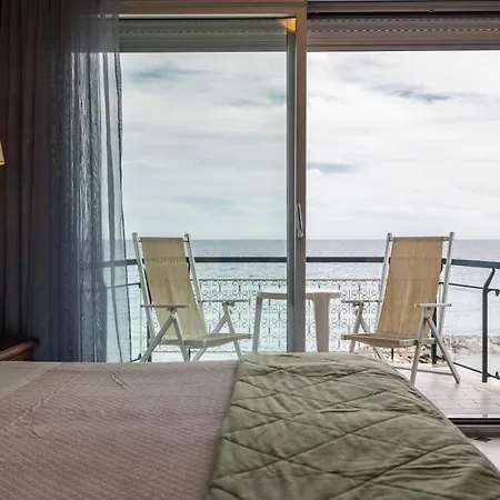 Bellevue Et Mediterranée Hotel 4*