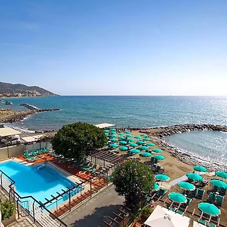 Bellevue Et Mediterranée Hotel 4*