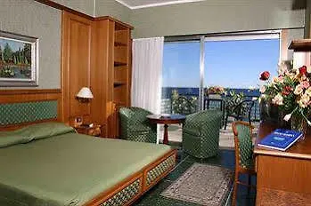 Hotel Bellevue Et Mediterranee