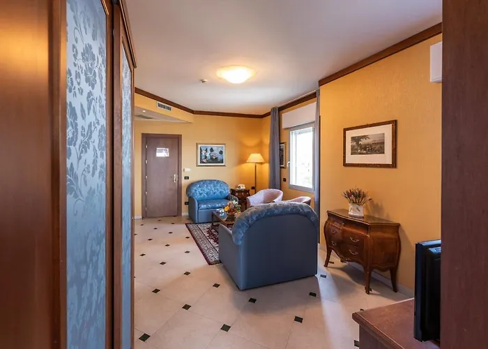 Bellevue Et Mediterranee 4*