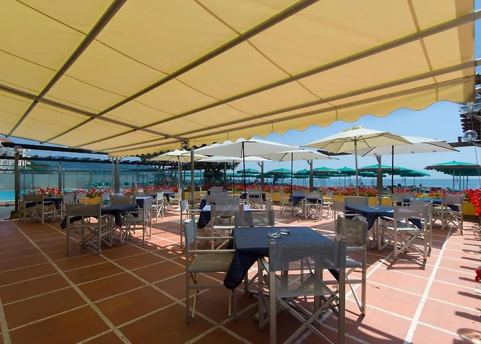 Bellevue Et Mediterranee Ξενοδοχείο 4*